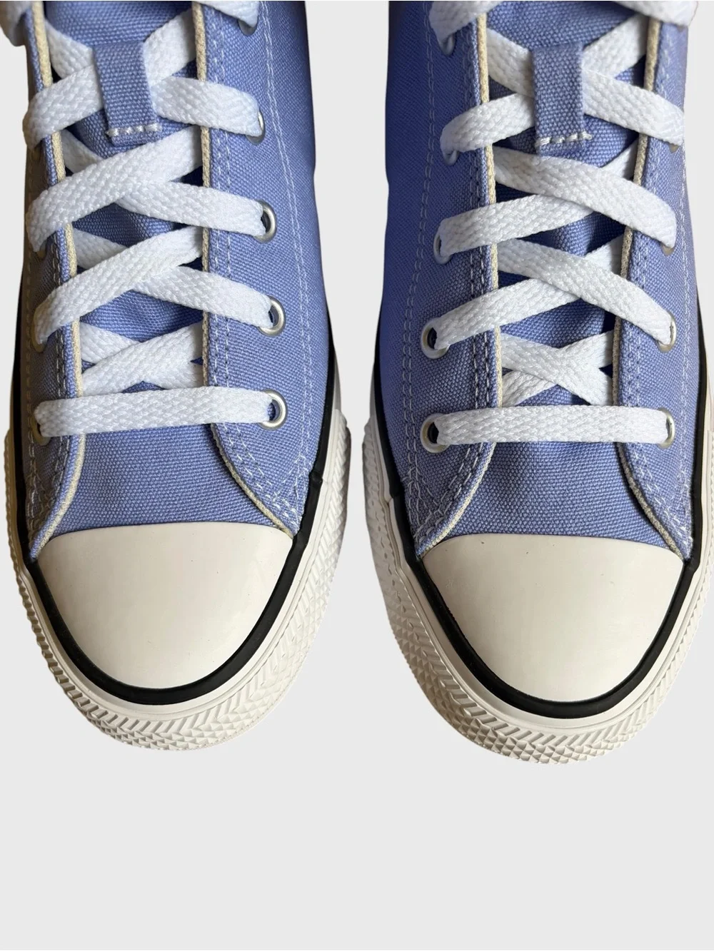 NWB Converse CTAS Big Kids High-Top Canvas Sneakers 6 Very Pery Festival School